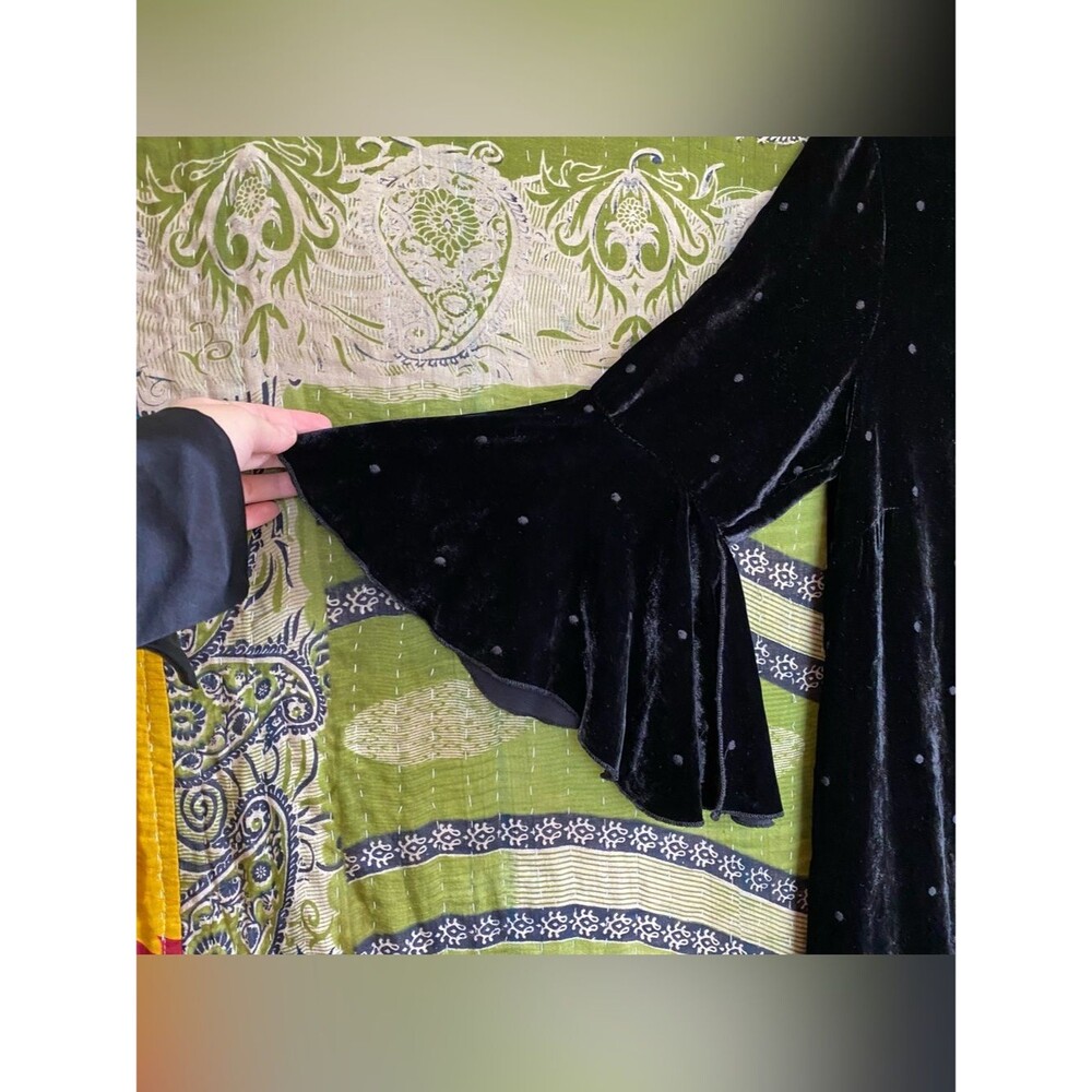 Johnny Was Love Black Roxanne Bohemian Velvet Whimsigoth Mini Dress Medium - Picture 9 of 14
